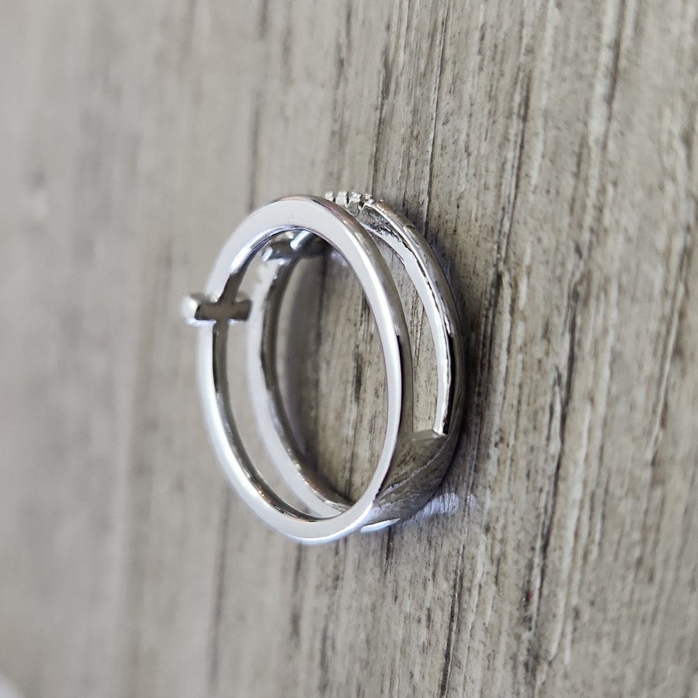 NWT CROSSES SILVER PLATED ZIRCON RING - Picture 6 of 6